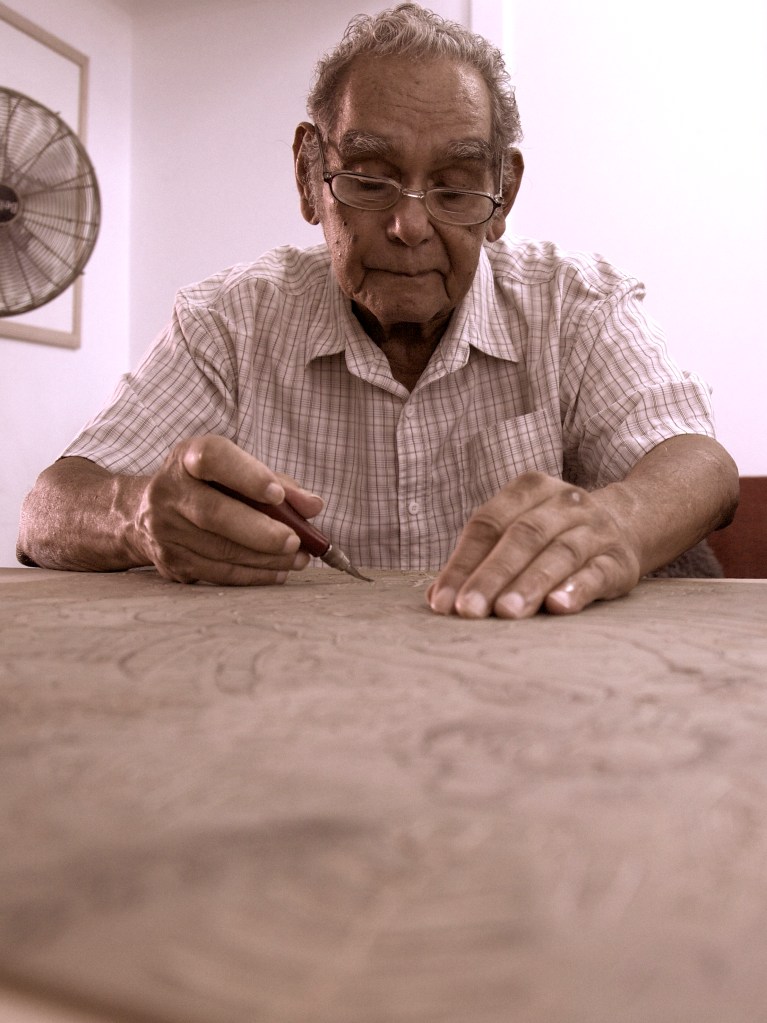 Reimagining - Stills -Roy McIvor - lino cut dancing crabs